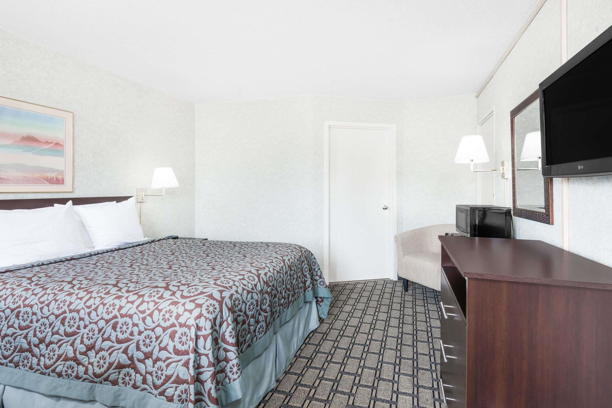 St. Clairsville Days Inn By Wyndham St Clairsville מראה חיצוני תמונה