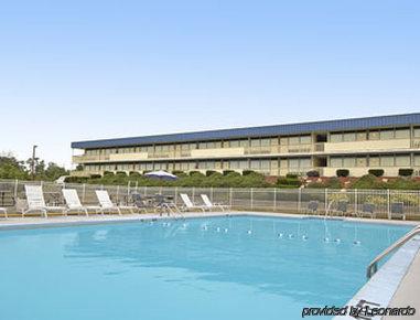 St. Clairsville Days Inn By Wyndham St Clairsville מתקנים תמונה